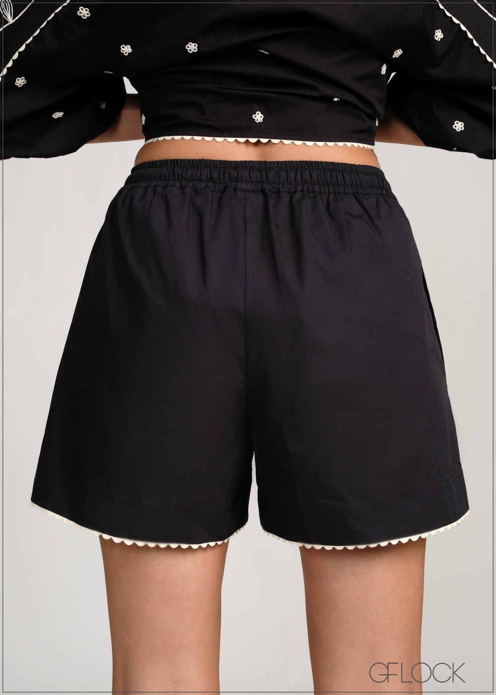 Mid Waist Elasticated Shorts - 231225