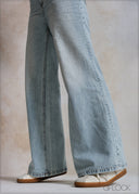 Relax Bootcut Jean - Short Length - 140526