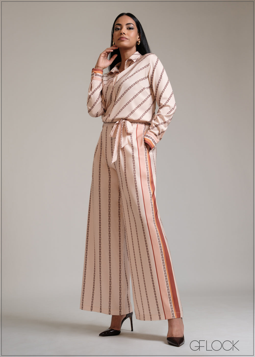 High Waisted  chain printed Pant
