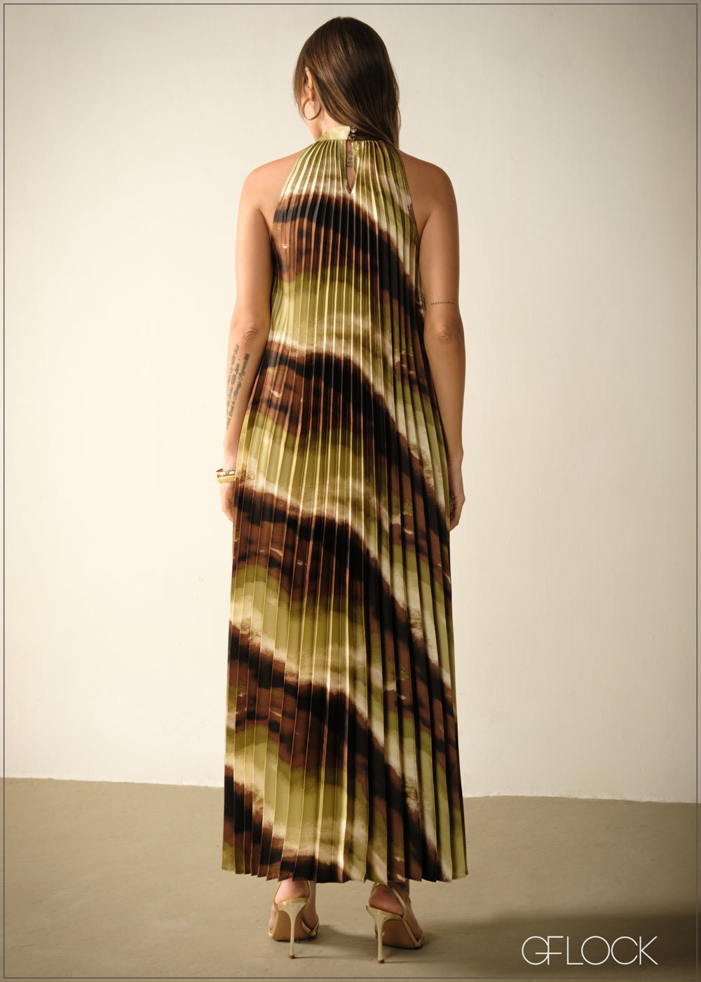 Halter Neck Pleated Dress - 271125