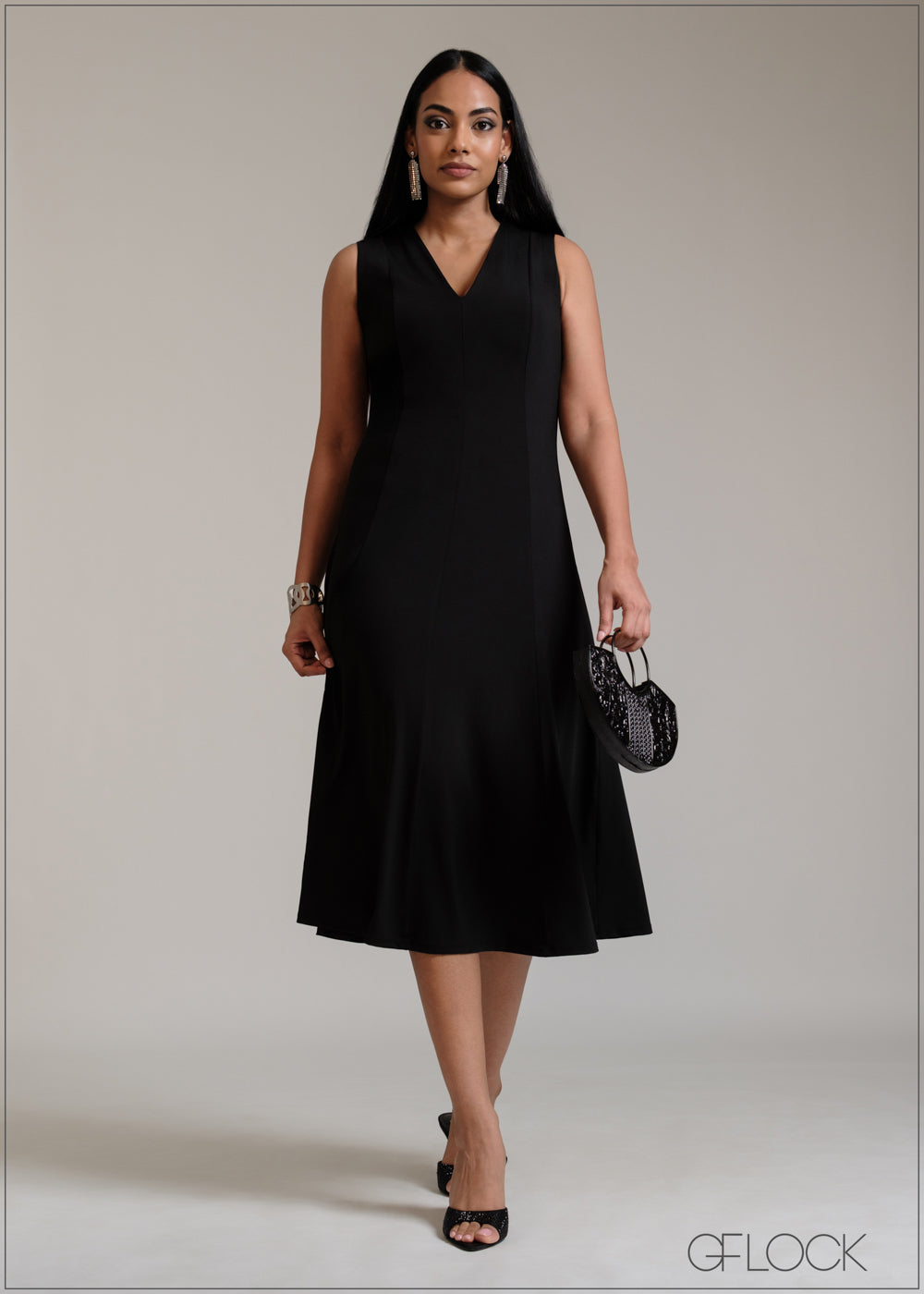 V neck sleeveless Midi dress
