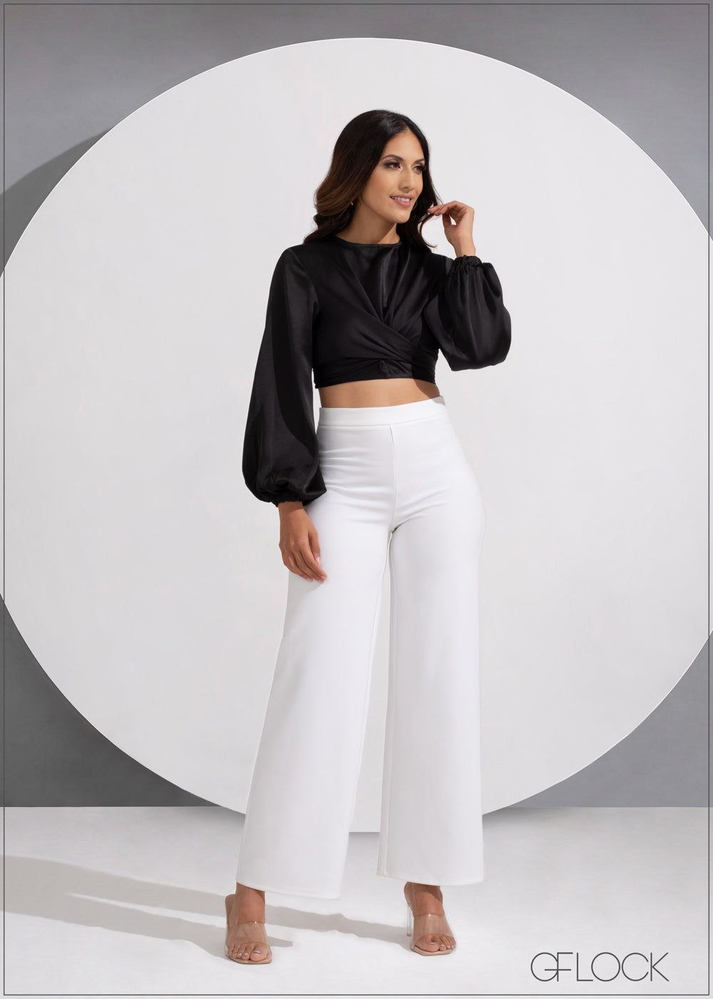 Best Tops To Wear With Leather Leggings in 2023  Chic Outfits