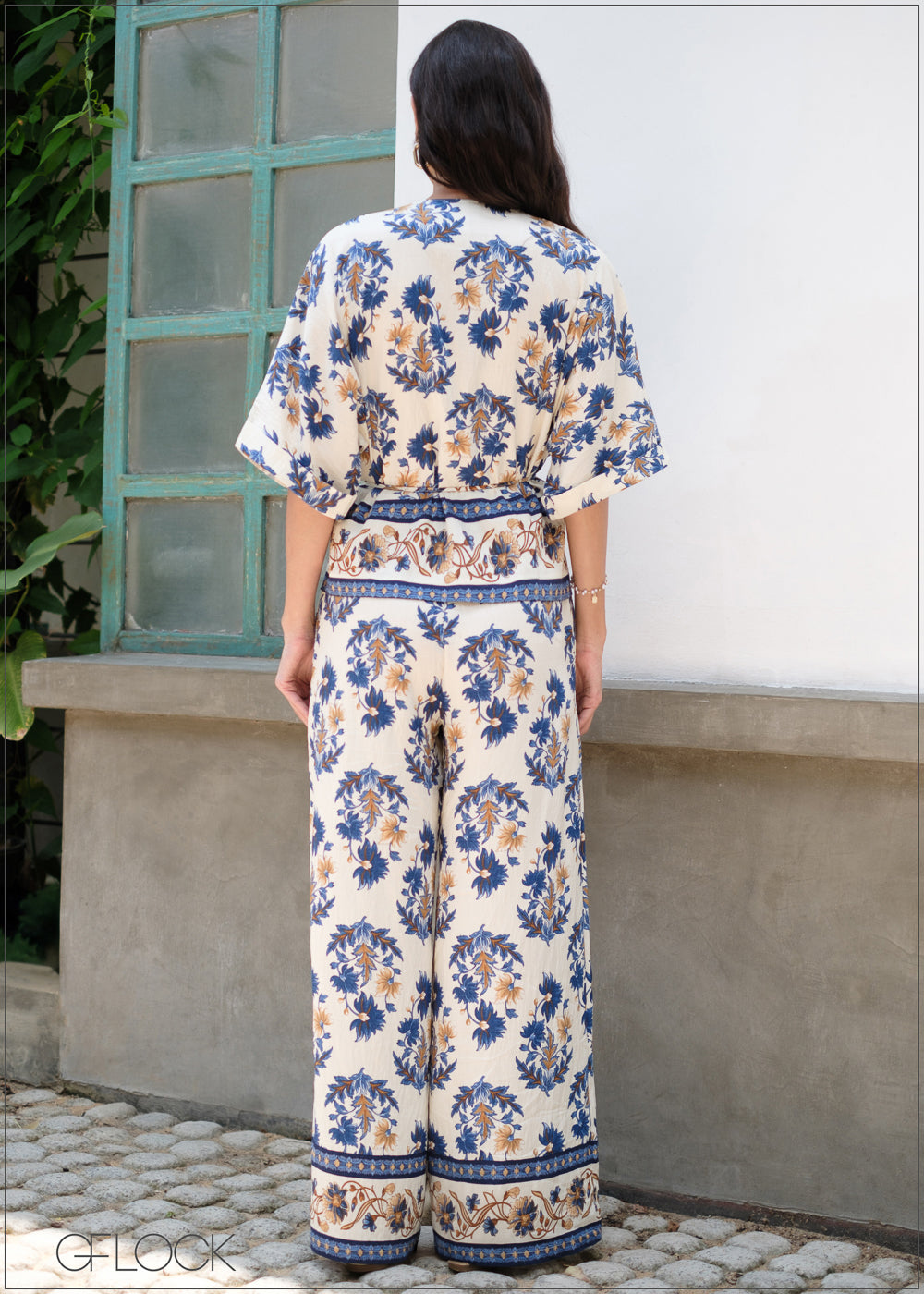 Cardigan Top - 040425