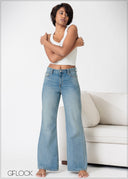 Mid Wash Bootcut Jean - Short Length - 230926D