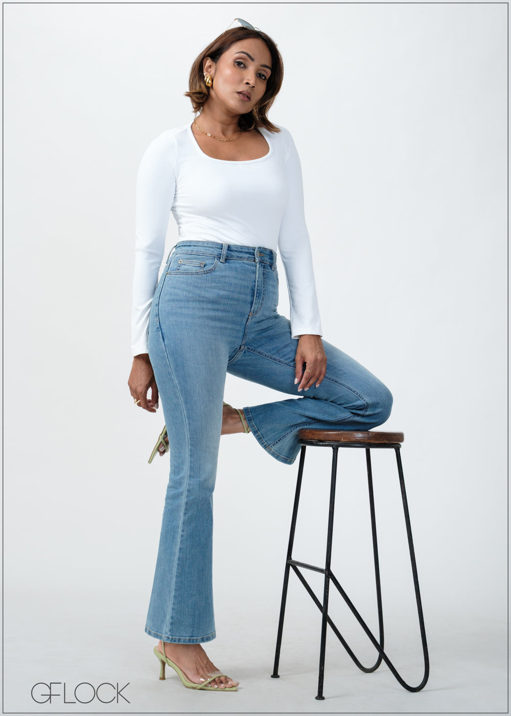 Light Wash Bootcut Jean - Short Length - 270725