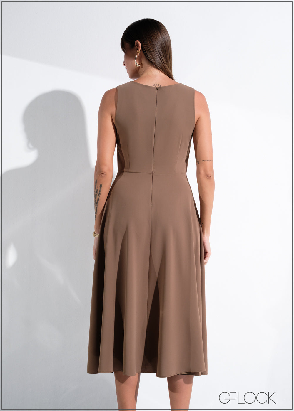 Sleeveless Midi Dress - 011225