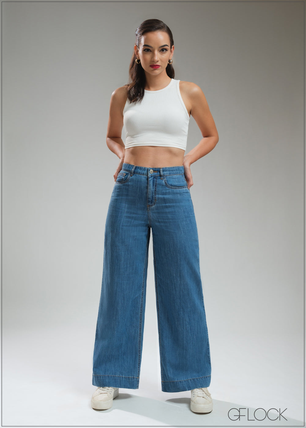 Light Wash Wide Leg Jean - Long Length - 210925
