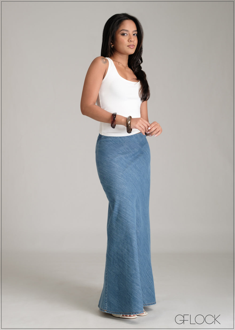 Razor Back Crop Top - 061225