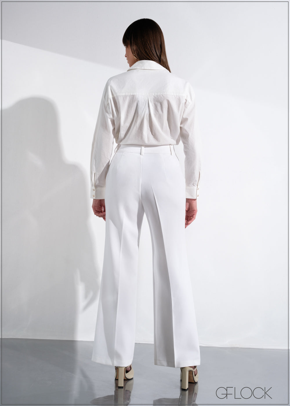 Straight Leg Pant - 011225