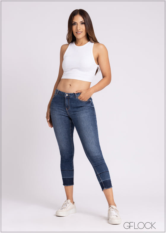 Detail Hem Mid Wash Jean - 091222