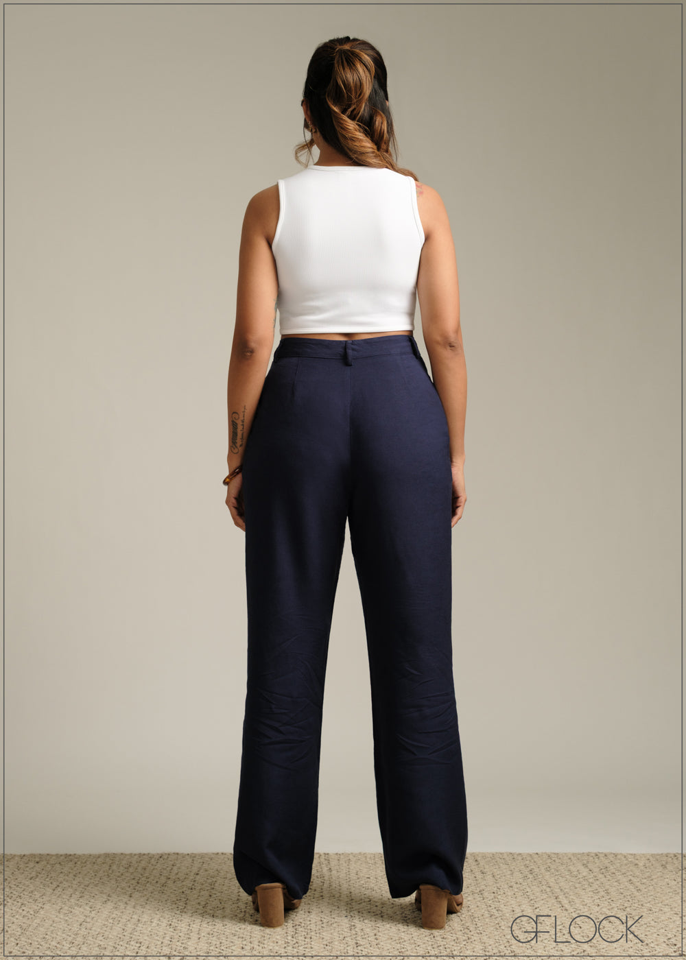 Sleeveless Crop Top - 190925