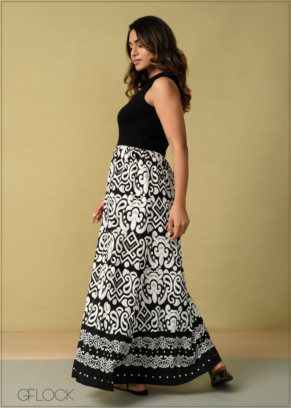 Contrast Printed Dress - 260925