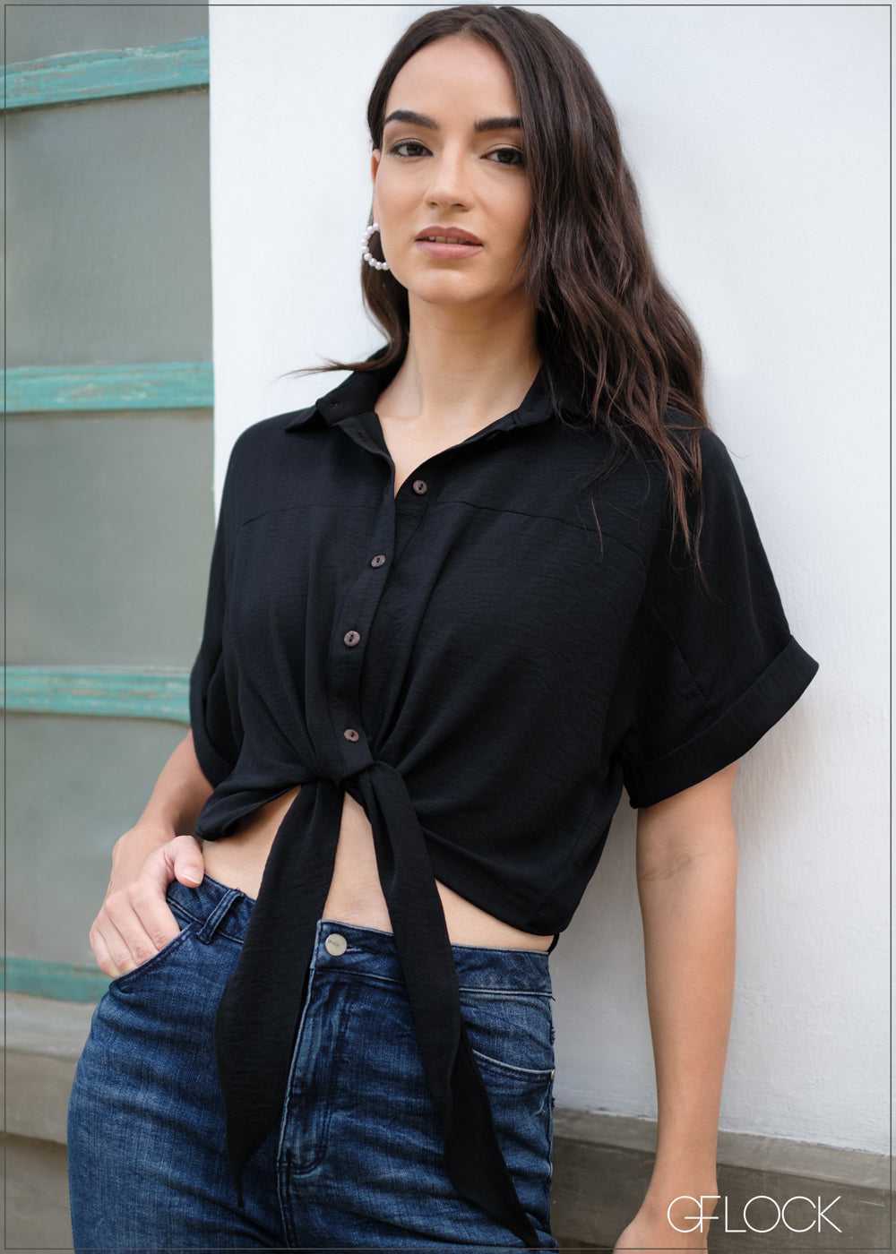 Front Knot Crop Shirt - 040425