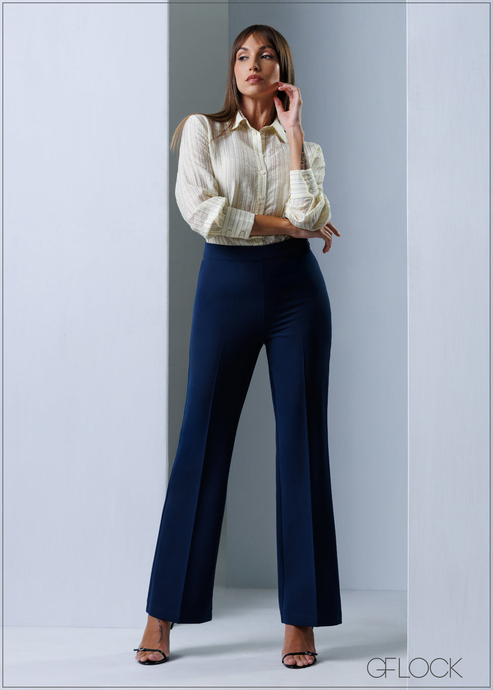 Bootleg Pant - 211125