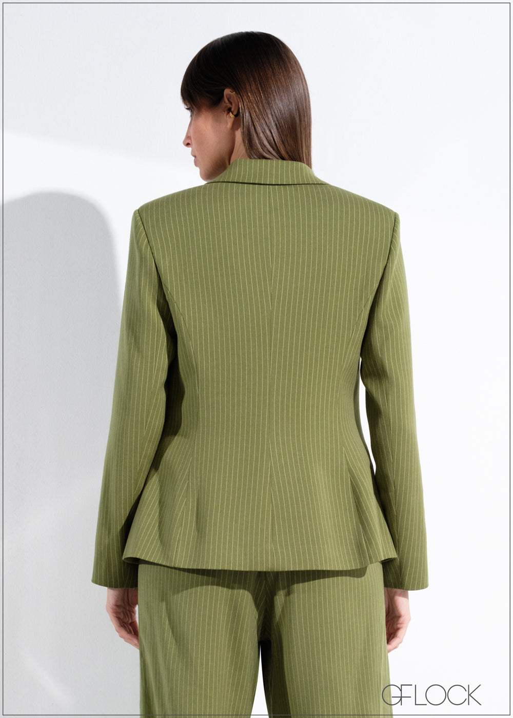 Basic Blazer - 011225