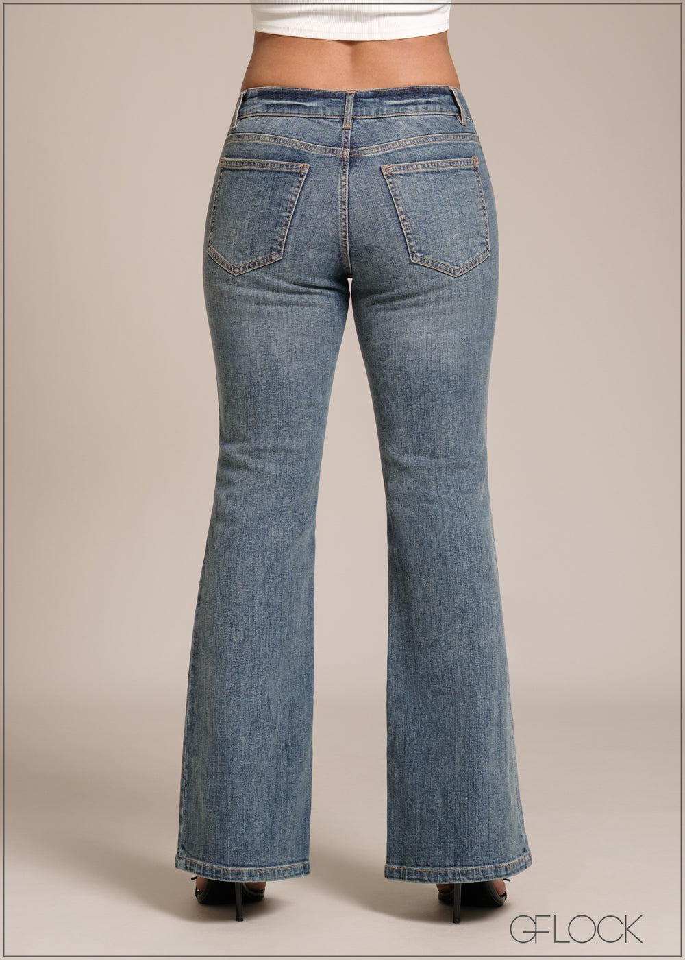 Low Waist Bootcut Jean - Short Length - 241225D