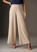 Chic high-waisted wide leg pant with a smooth drape