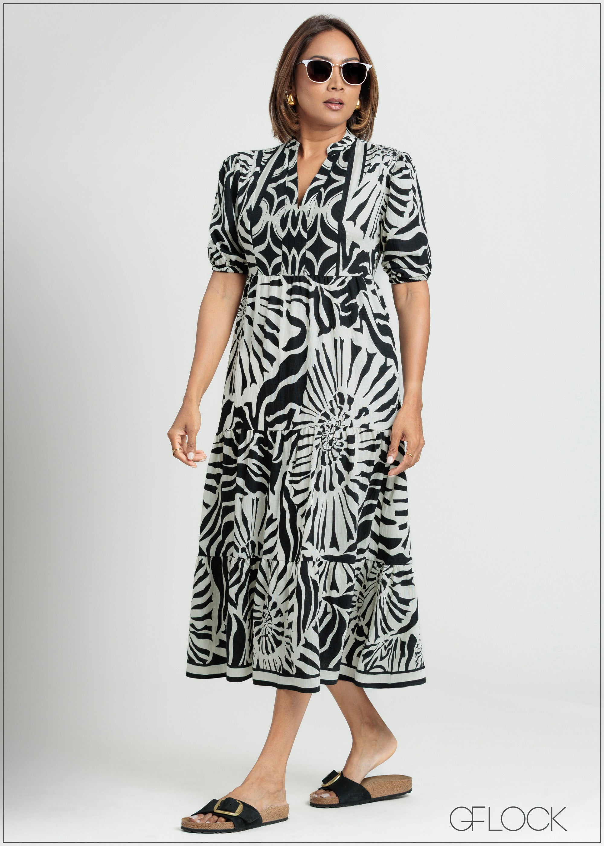 Collar Detailed Border Printed Dress - 090725