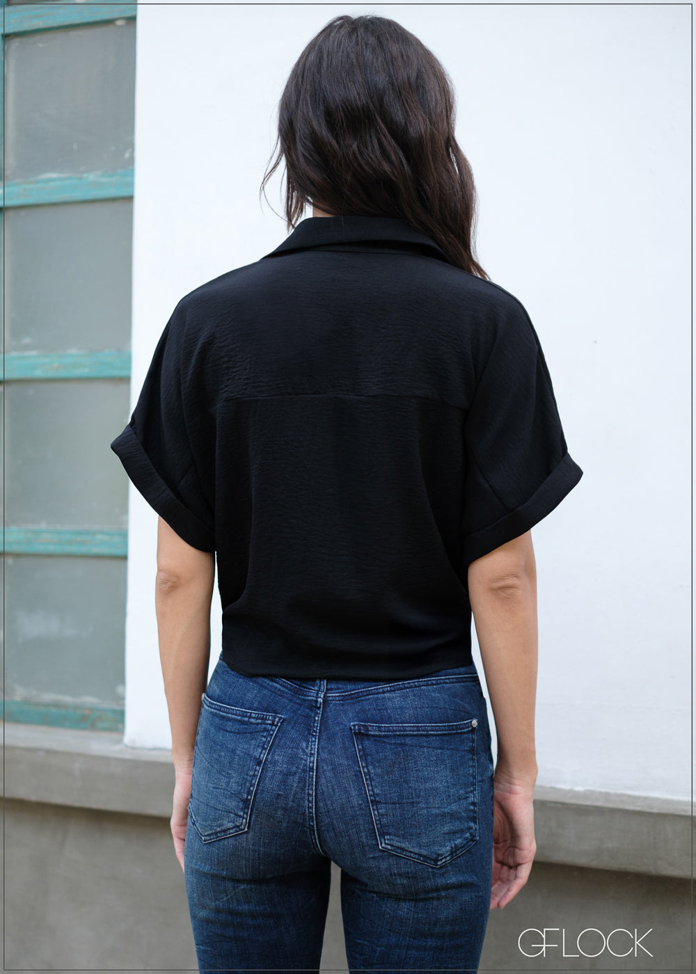 Front Knot Crop Shirt - 040425