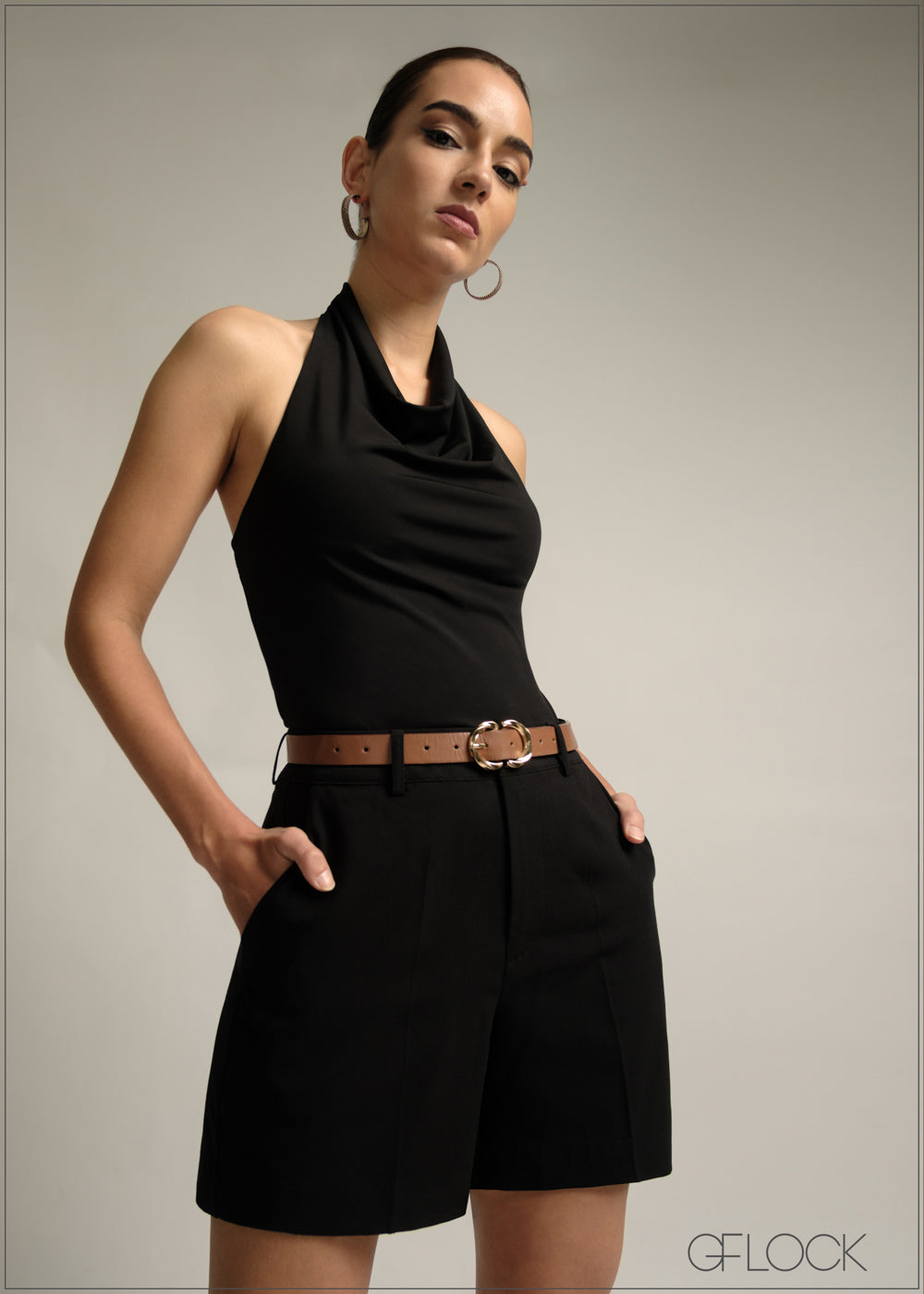 Pleat Detail Basic Short - 220825