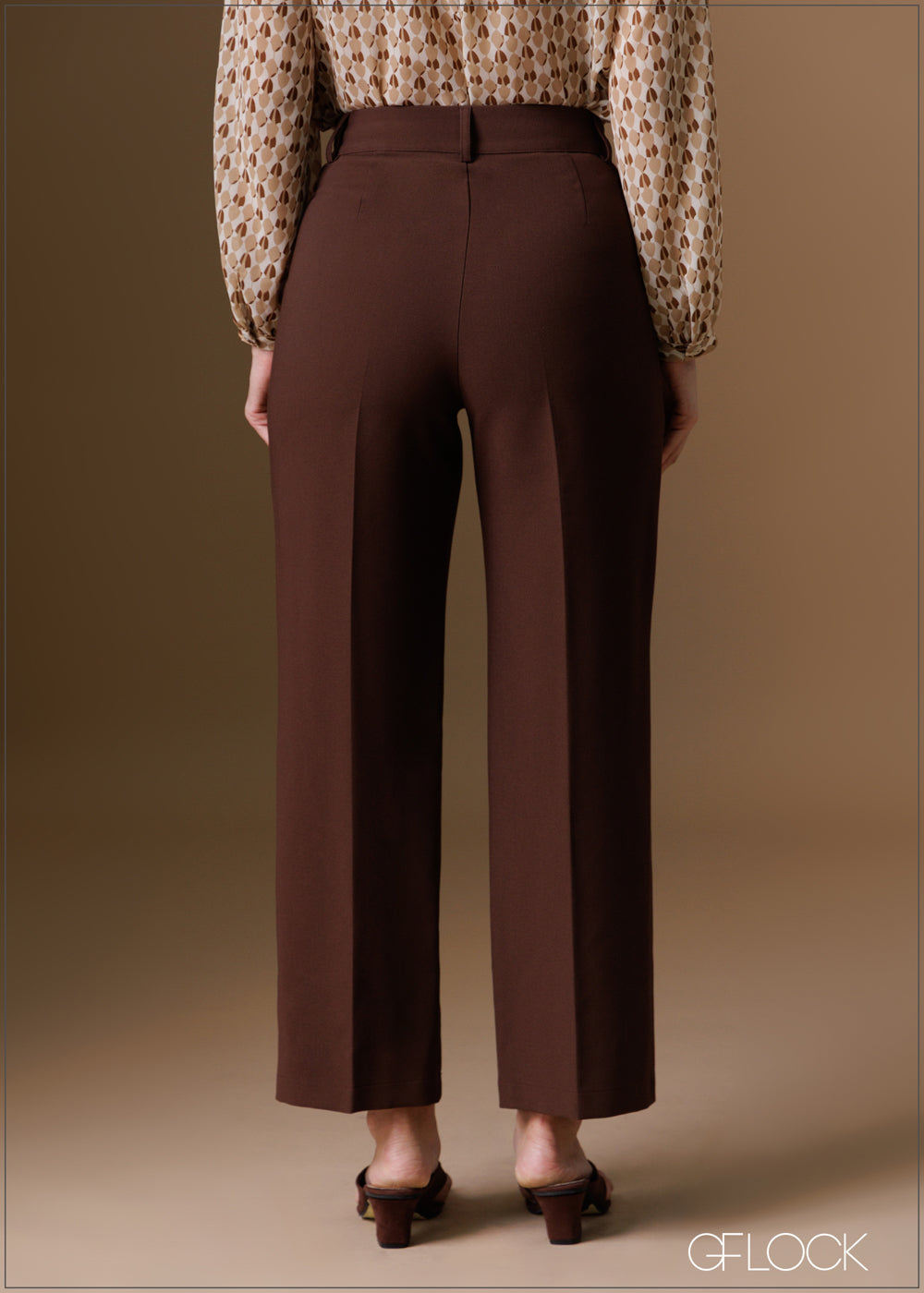 Straight Leg Pant With Pockets - 120925