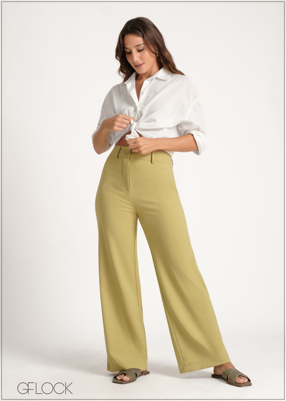 Pleat Detail Wide Leg Pant - 230924