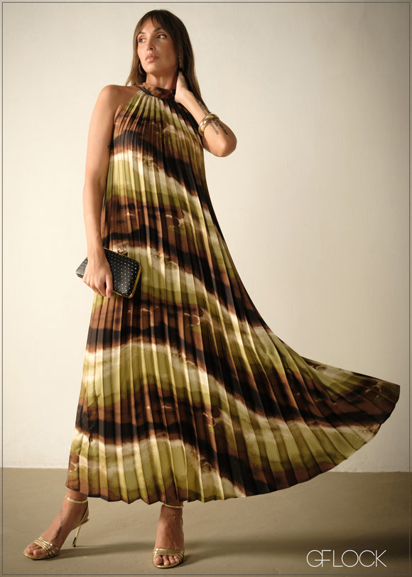 Halter Neck Pleated Dress - 271125