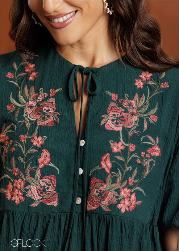 Embroidery Peplum Blouse - 181224