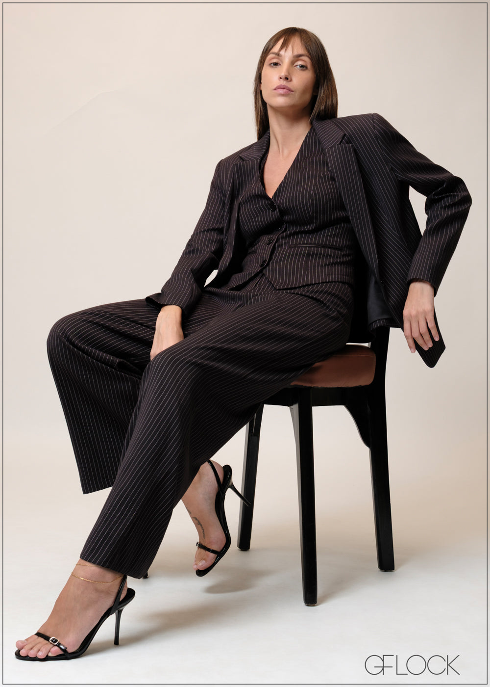 Straight Leg Pant - 241025