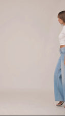 Low Waist Wide Leg Jean - Short Length - 210326D