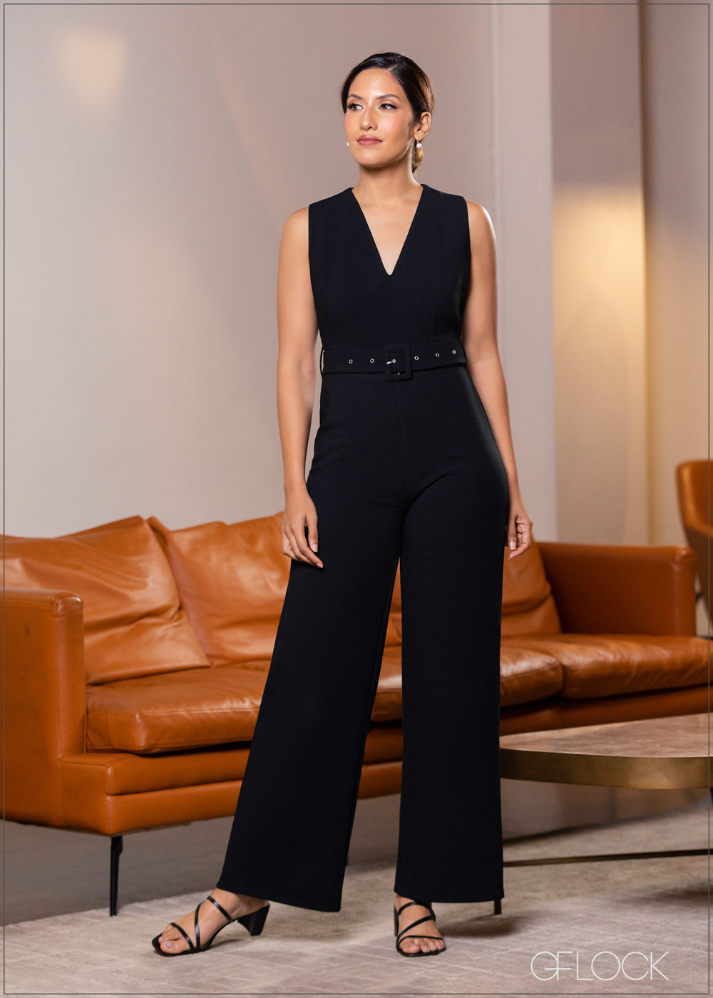 V-Neck Sleeveless Jumpsuit - 161222