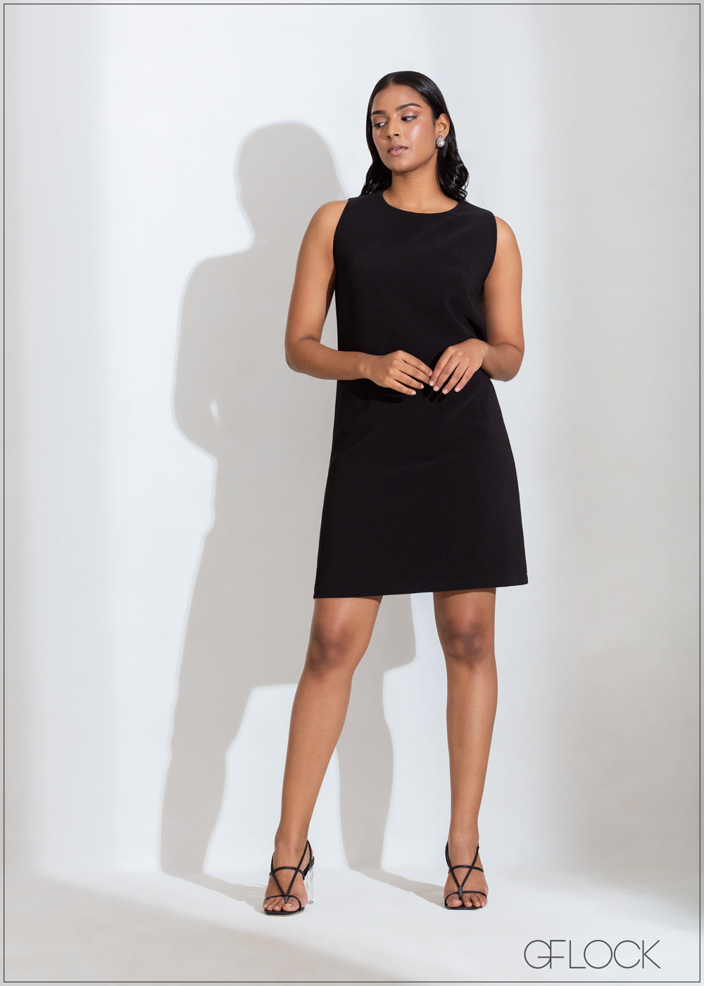 Sleeveless Shift Dress - 101022